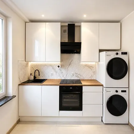 Powstańców Warszawy Apartament *